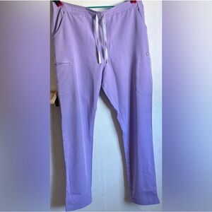 FIGS LAVENDER SCRUB PANTS SIZE LARGE